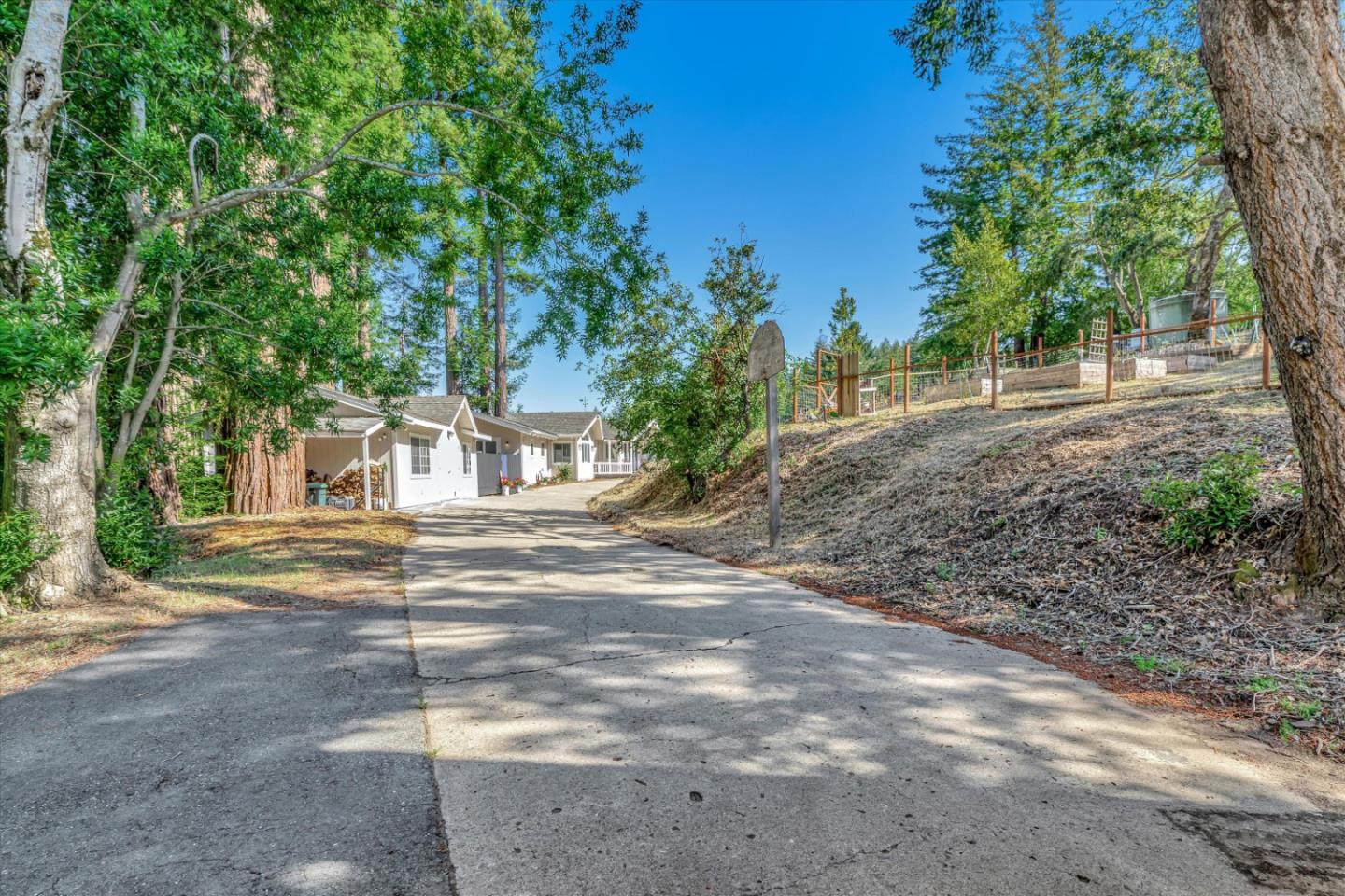 23640 Old Santa Cruz HWY