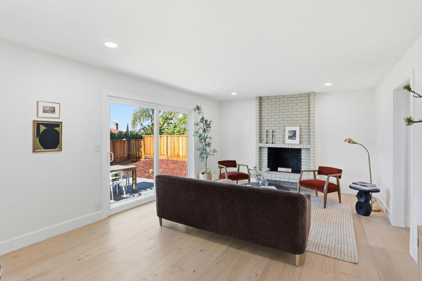 3047 Rollingwood Court