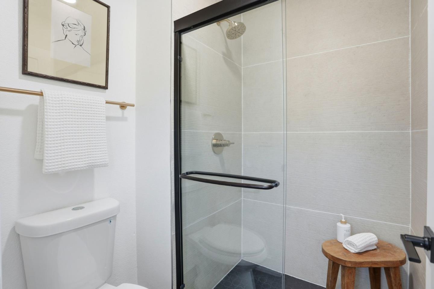 3047 Rollingwood Court