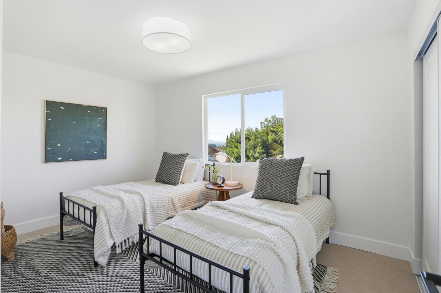 3047 Rollingwood Court