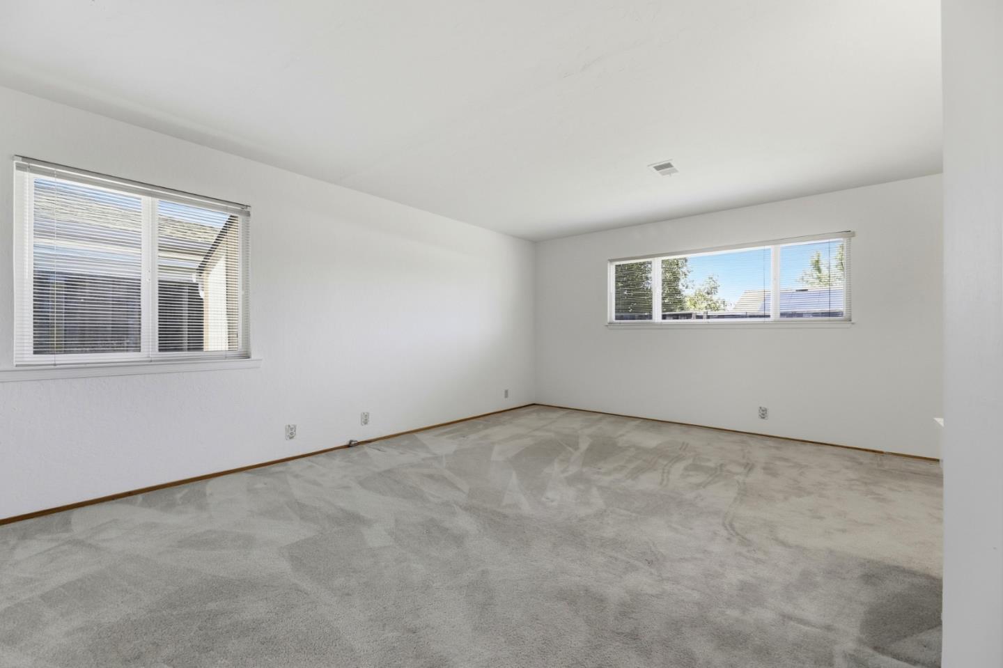 1415 Santa Fe DR