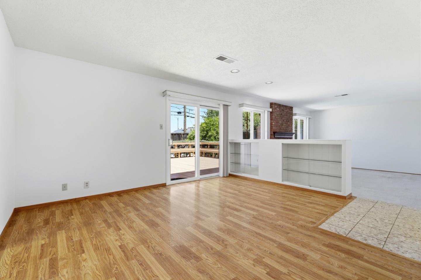 1415 Santa Fe DR