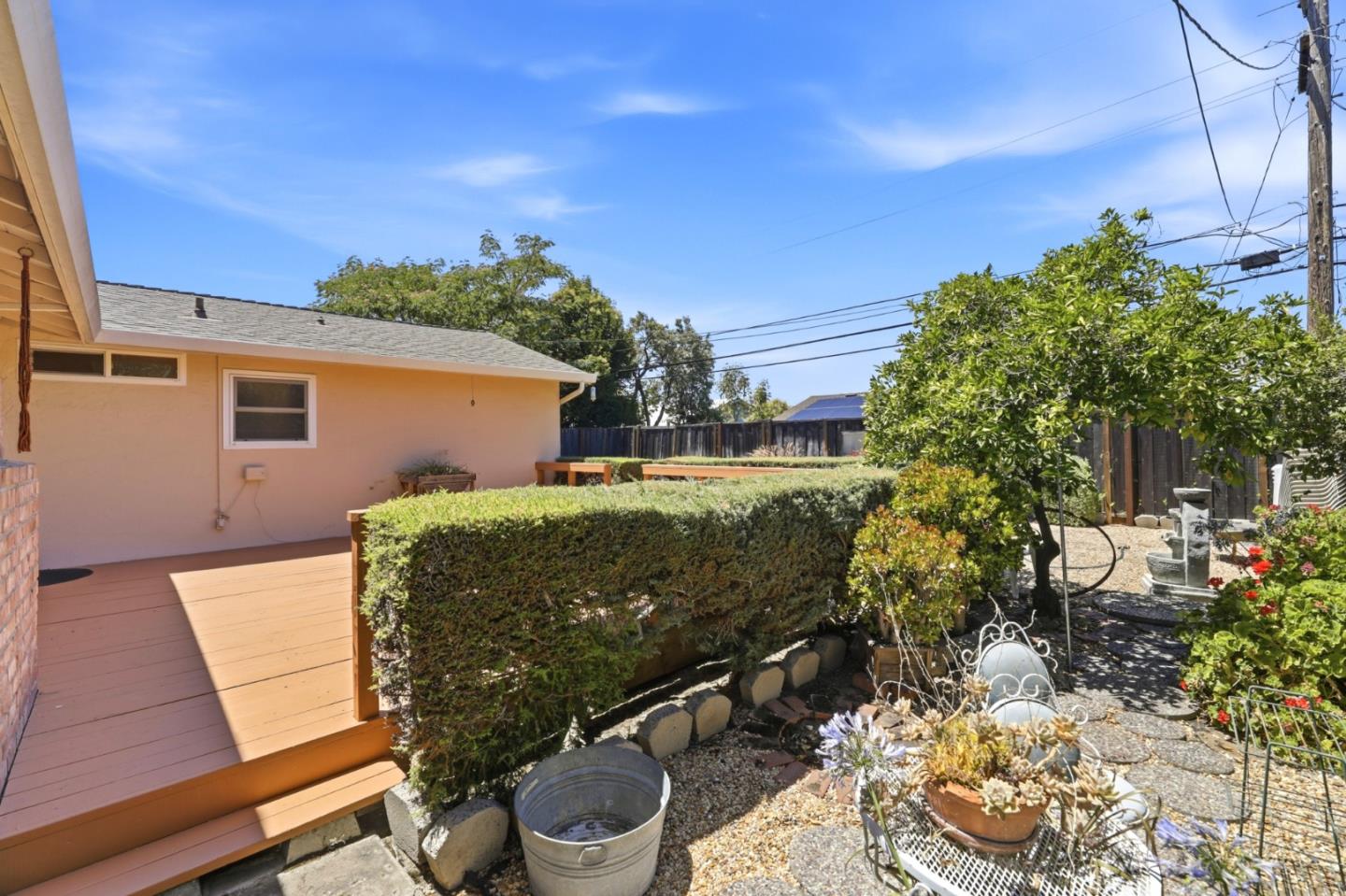 1415 Santa Fe DR