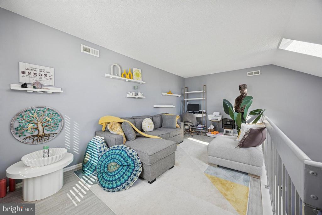 102B SEDGEFIELD DRIVE