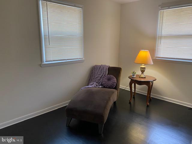 327 W VIRGINIA ROAD