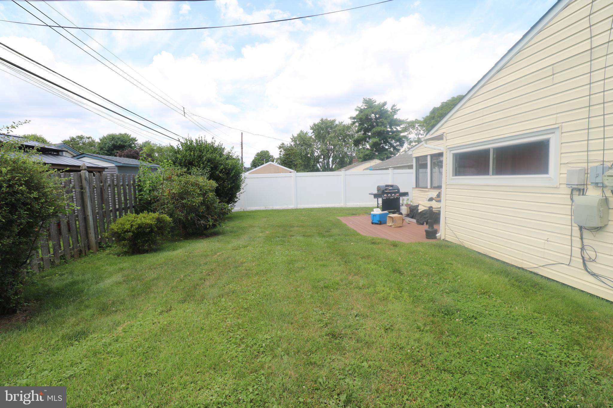 8 STONYBROOK DRIVE E