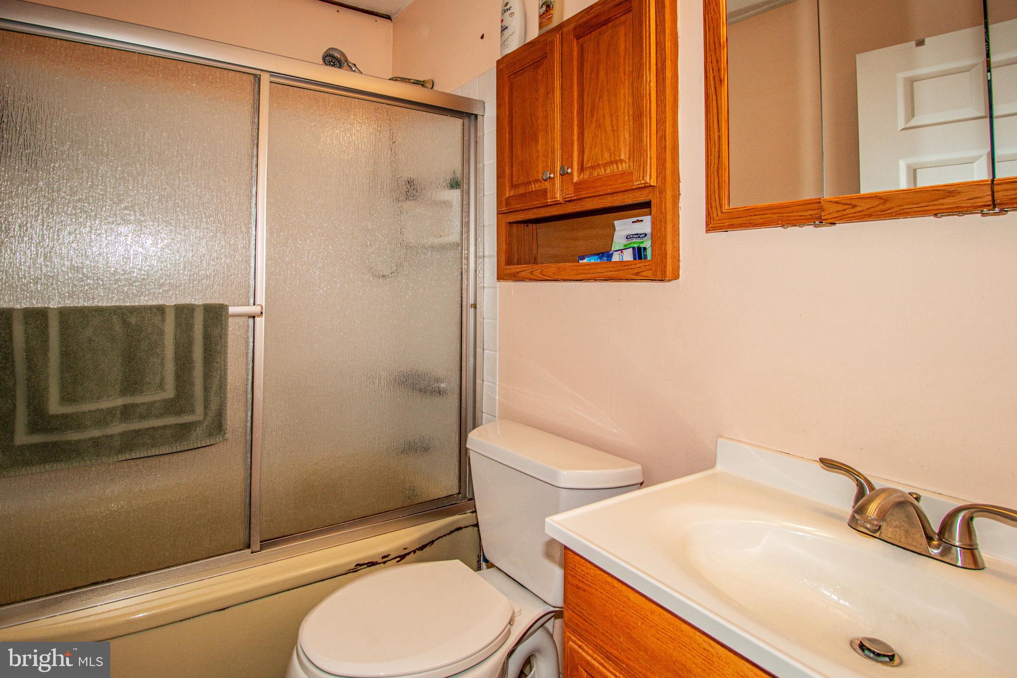 8 STONYBROOK DRIVE E