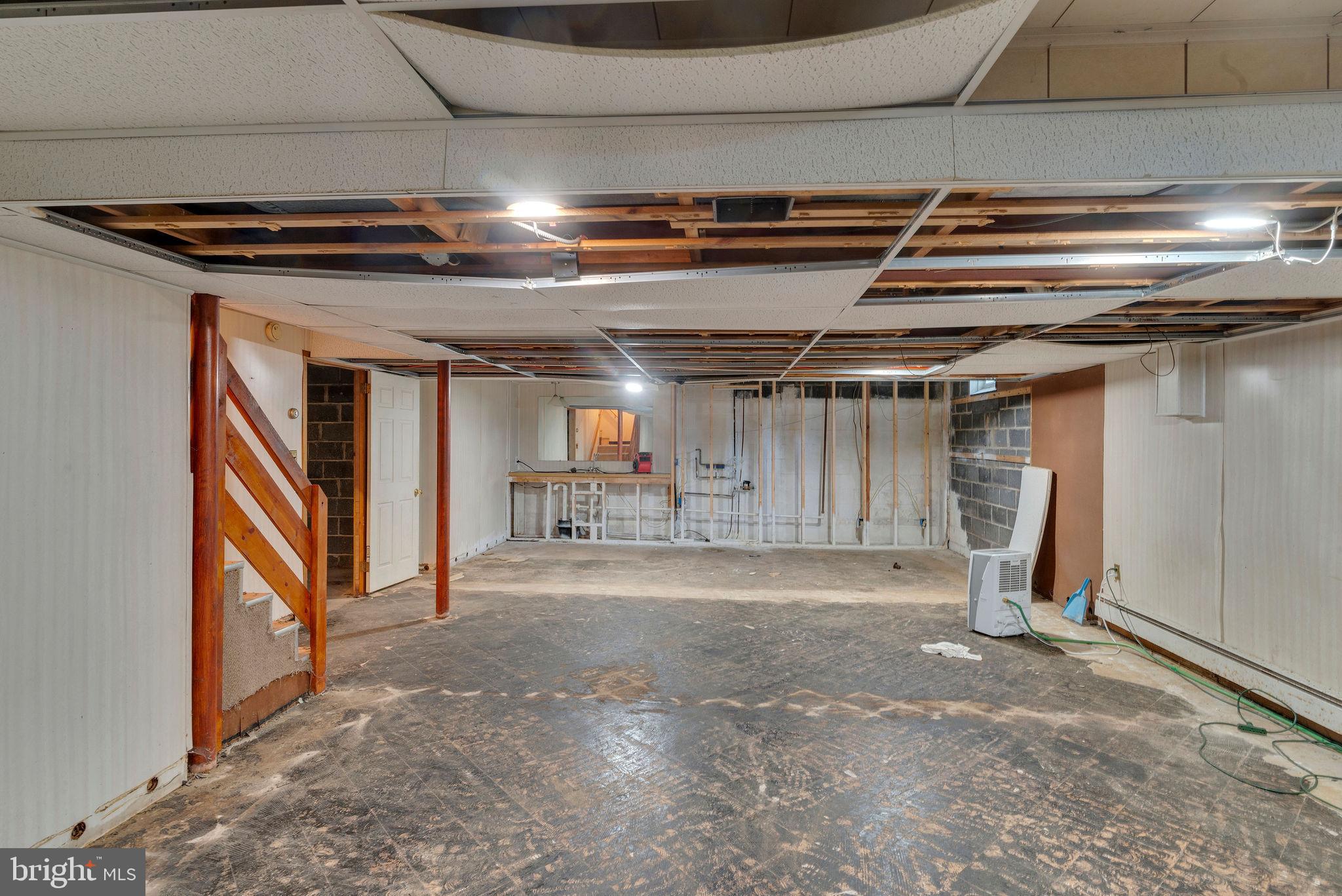 6313 RADCLIFFE STREET