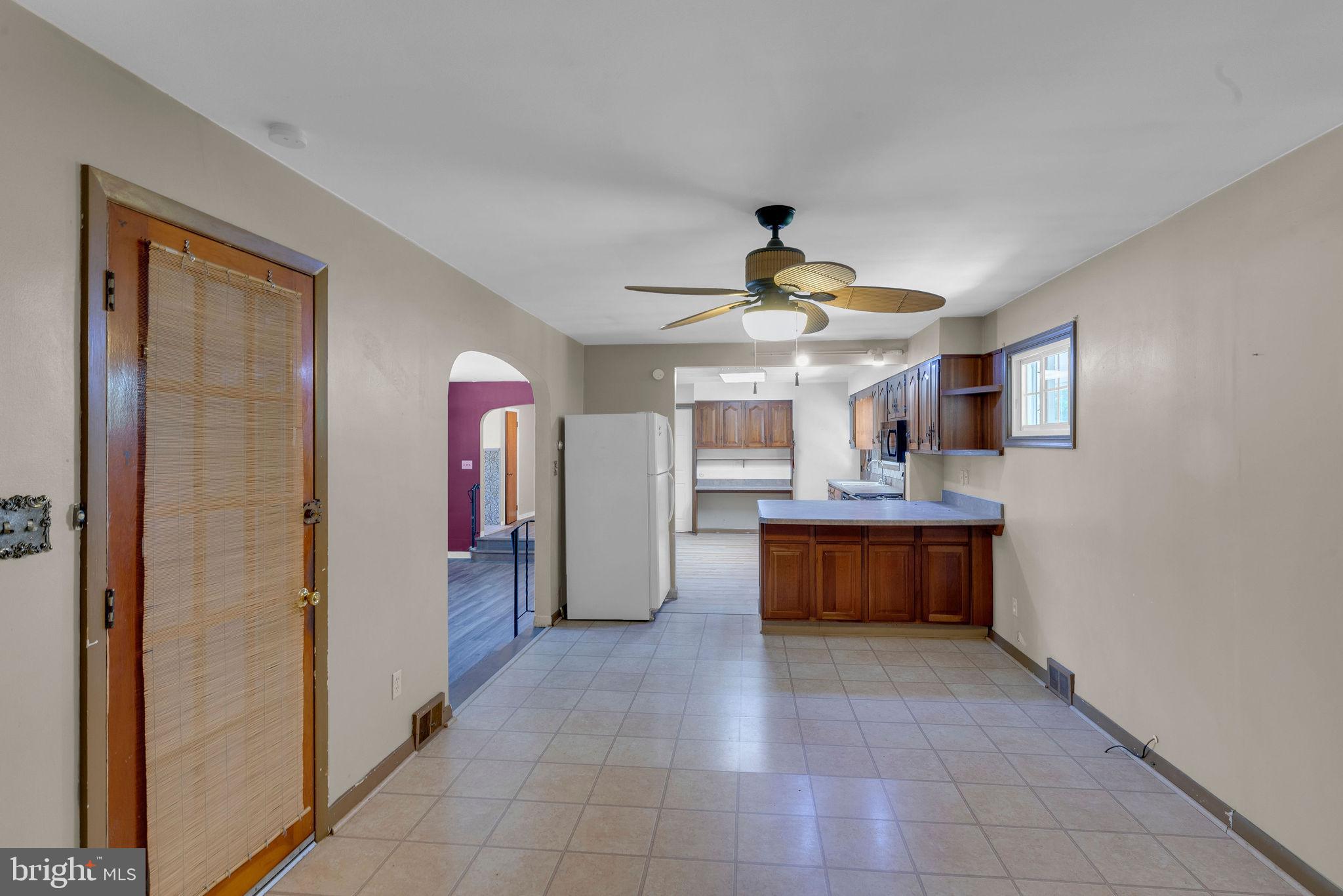 6313 RADCLIFFE STREET