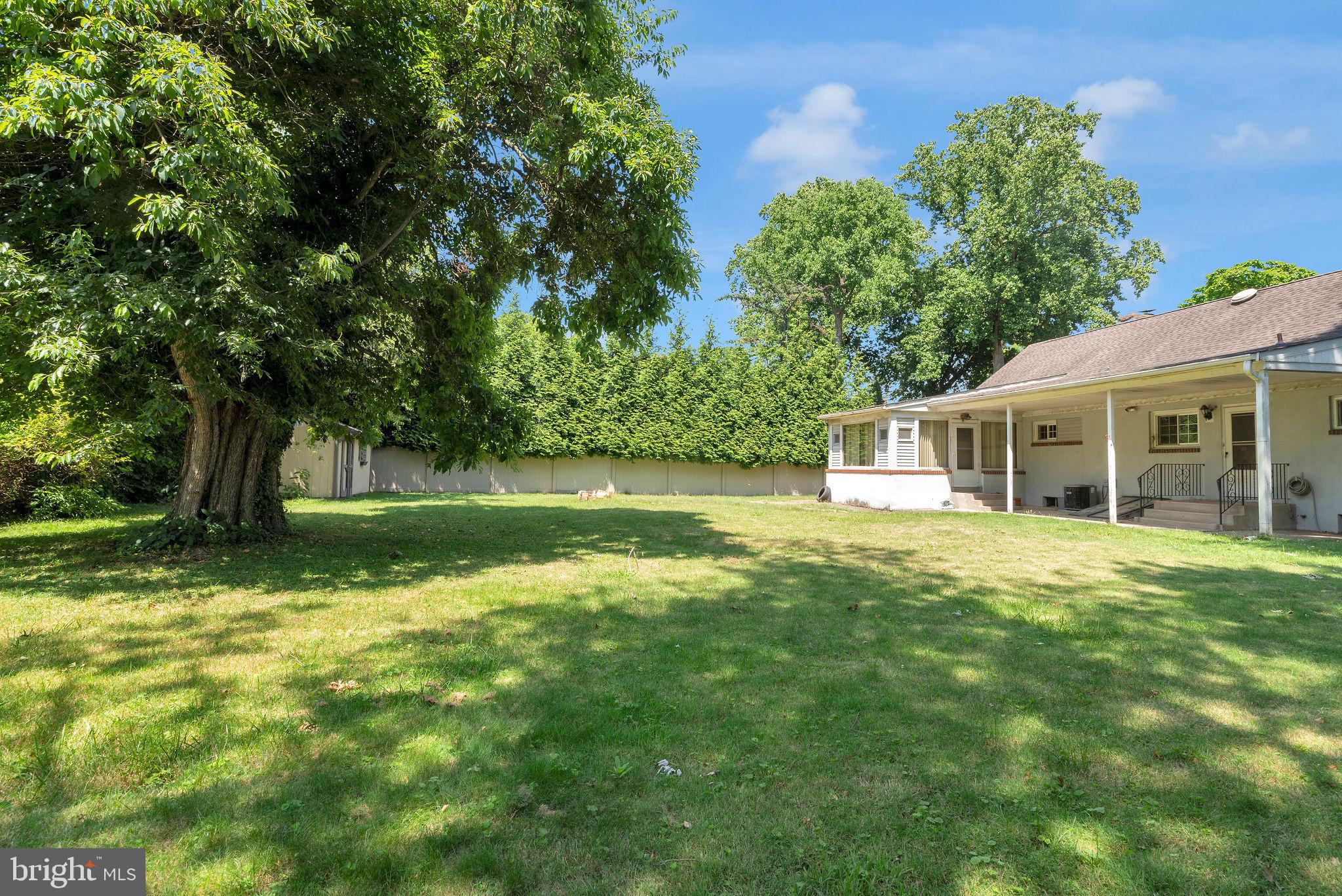 6313 RADCLIFFE STREET