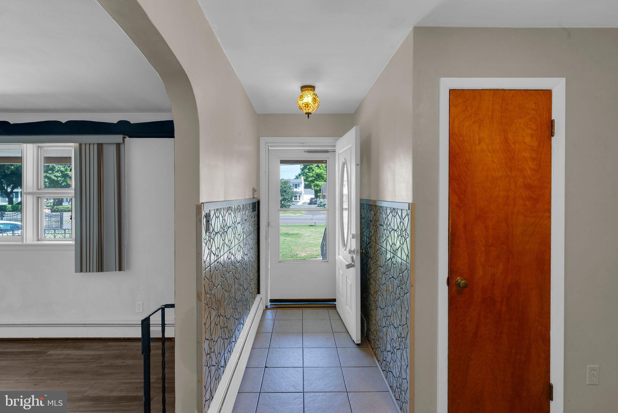 6313 RADCLIFFE STREET