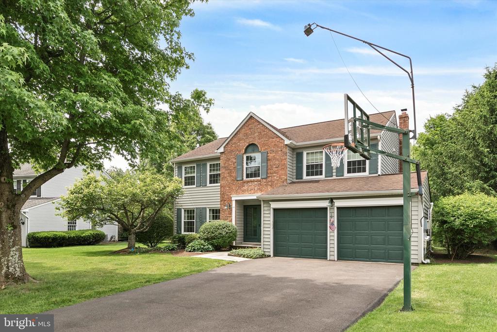 2079 WYNGATE DRIVE
