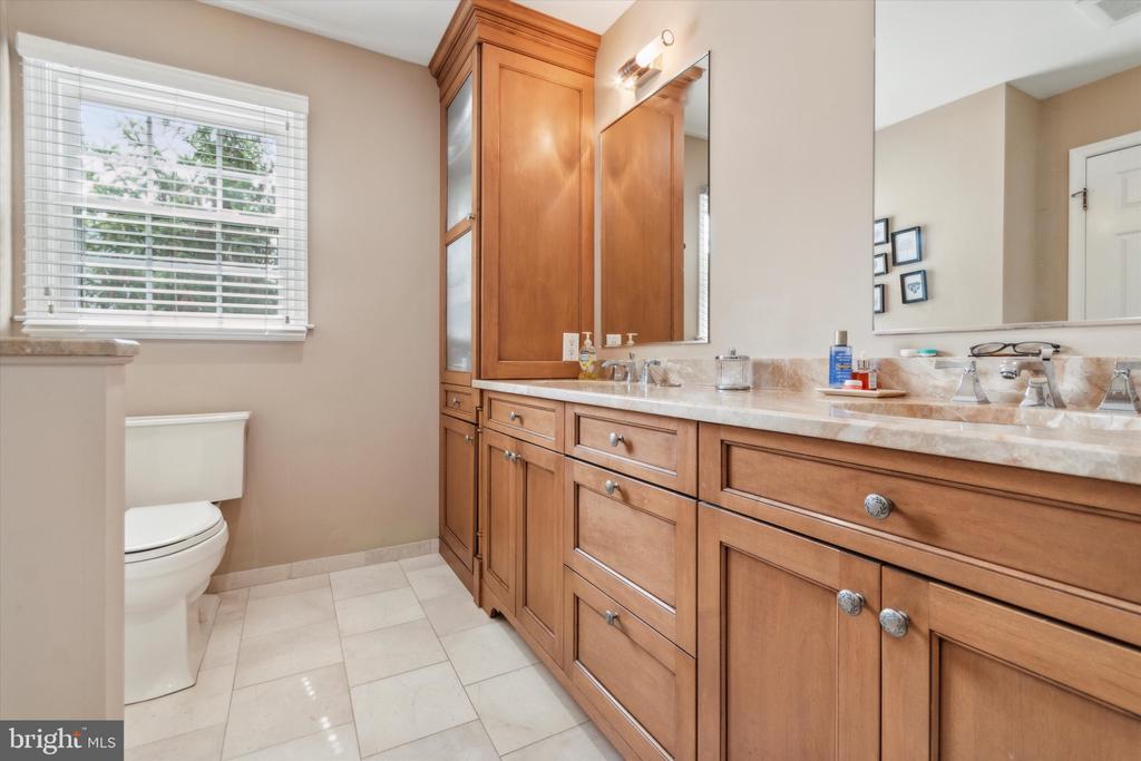 2079 WYNGATE DRIVE