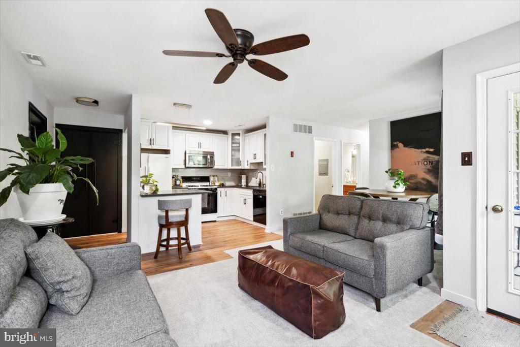 1106 DIAMOND DRIVE