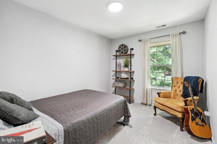 1106 DIAMOND DRIVE