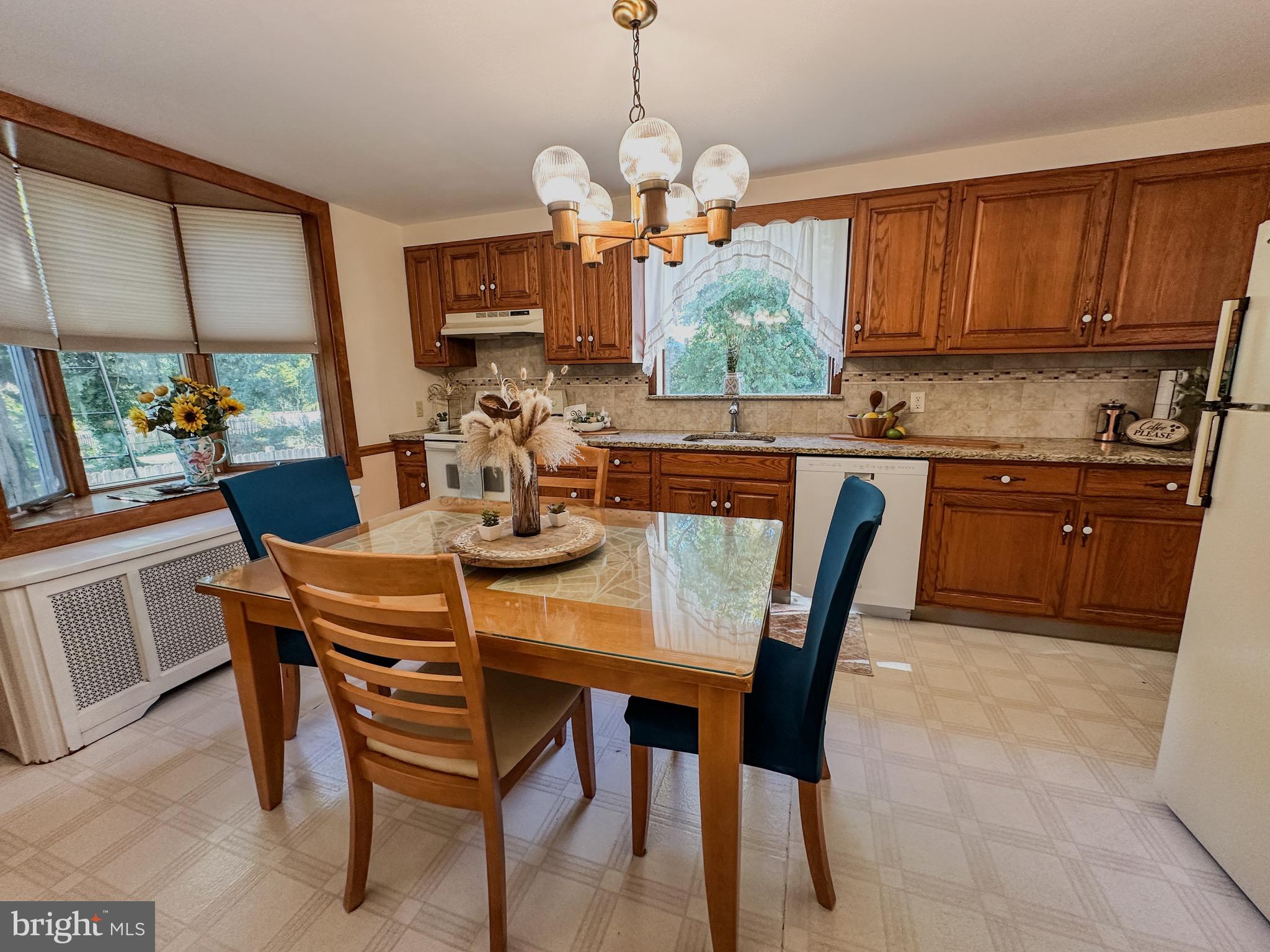 1539 HIGHLAND AVENUE