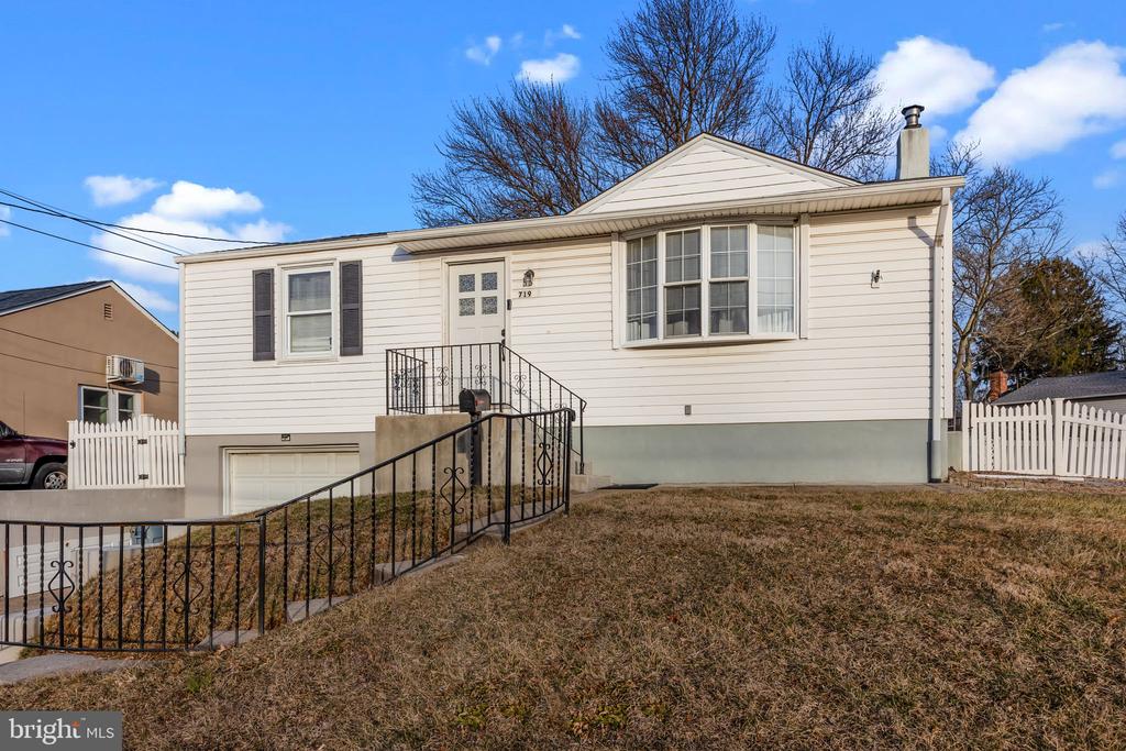 719 BELLEVUE AVENUE