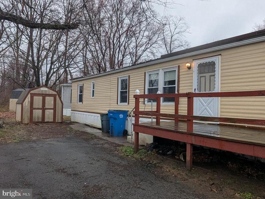 1446 GIBSON ROAD E35