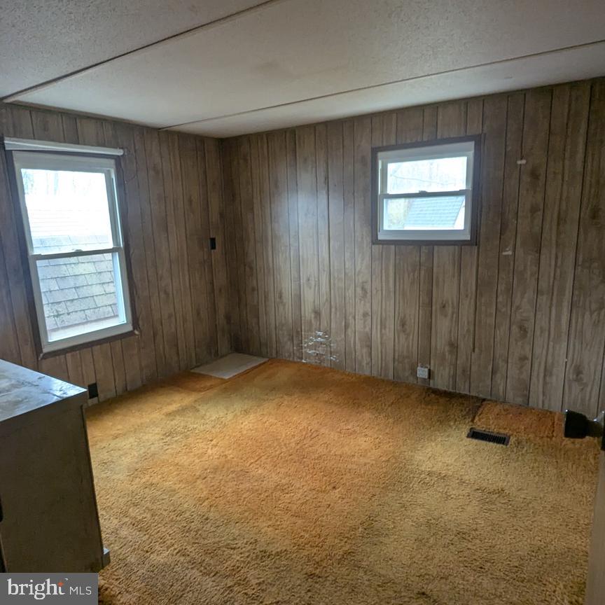 1446 GIBSON ROAD E35