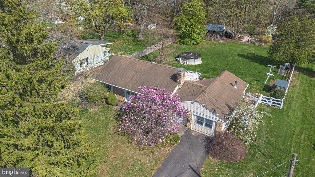 262 E BRANCH ROAD