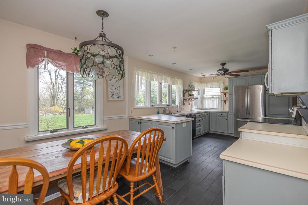 262 E BRANCH ROAD