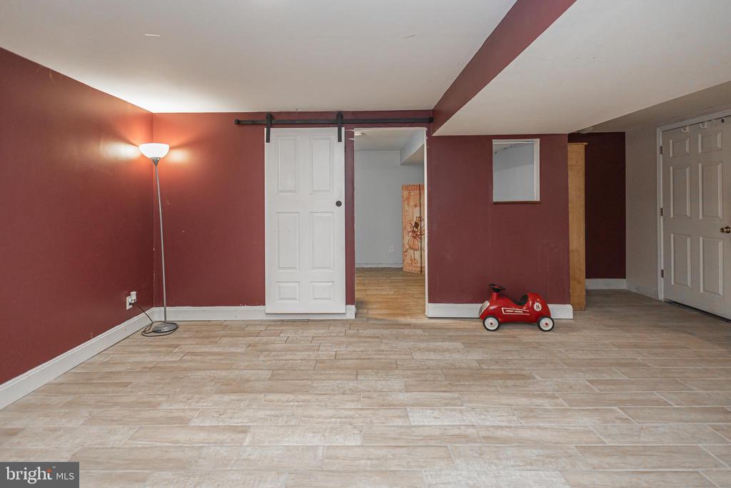262 E BRANCH ROAD