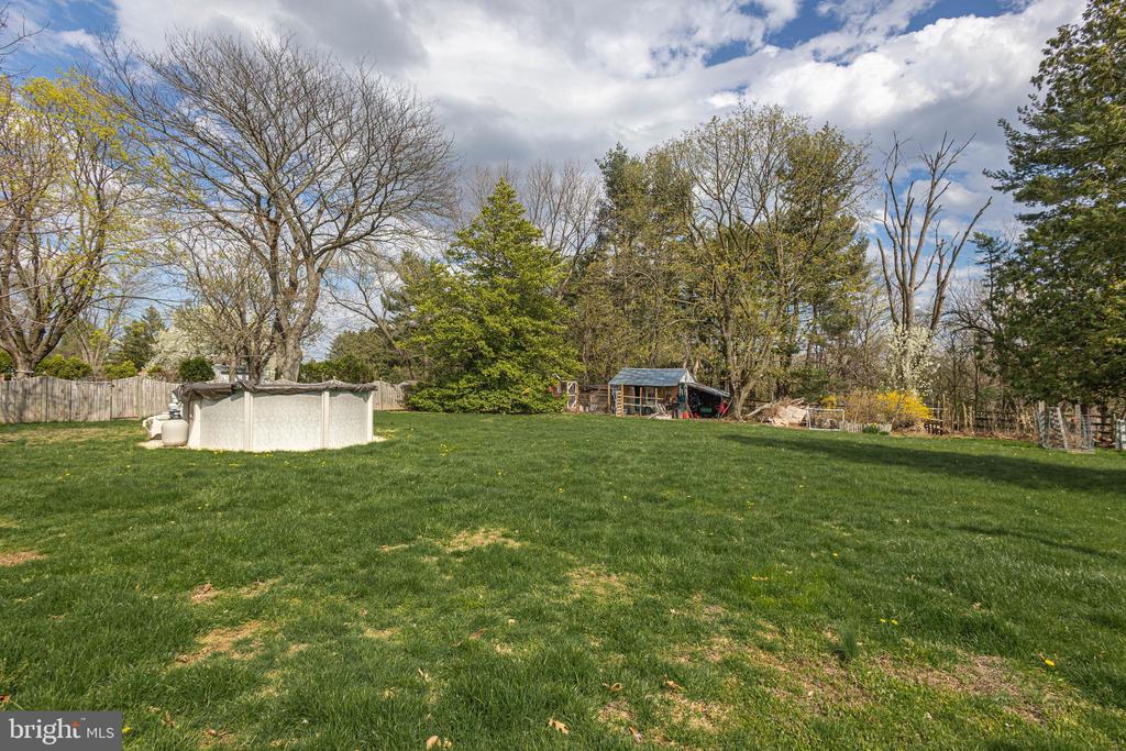 262 E BRANCH ROAD