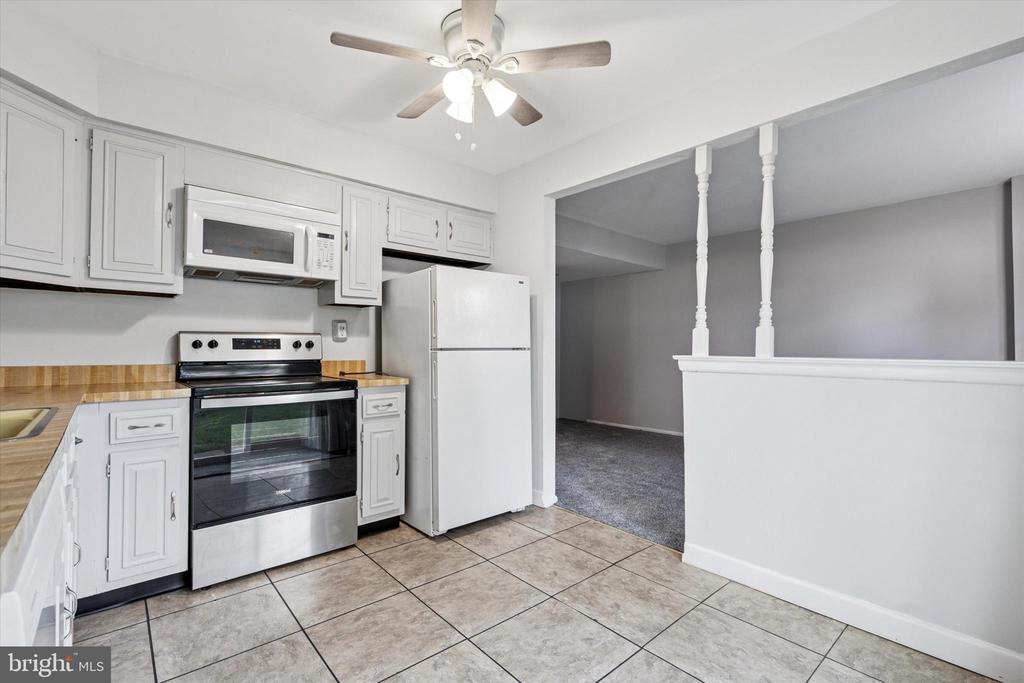 5762 PRESCOTT COURT