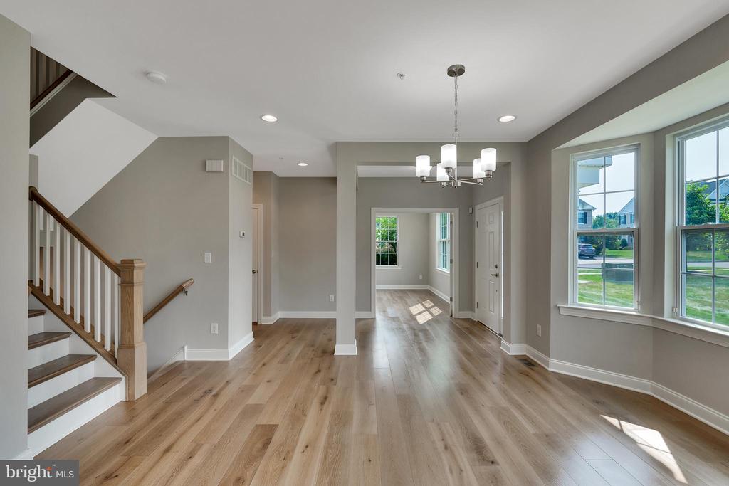 353 W BOULDER DRIVE