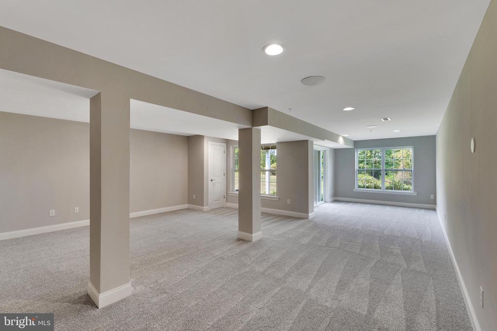 353 W BOULDER DRIVE