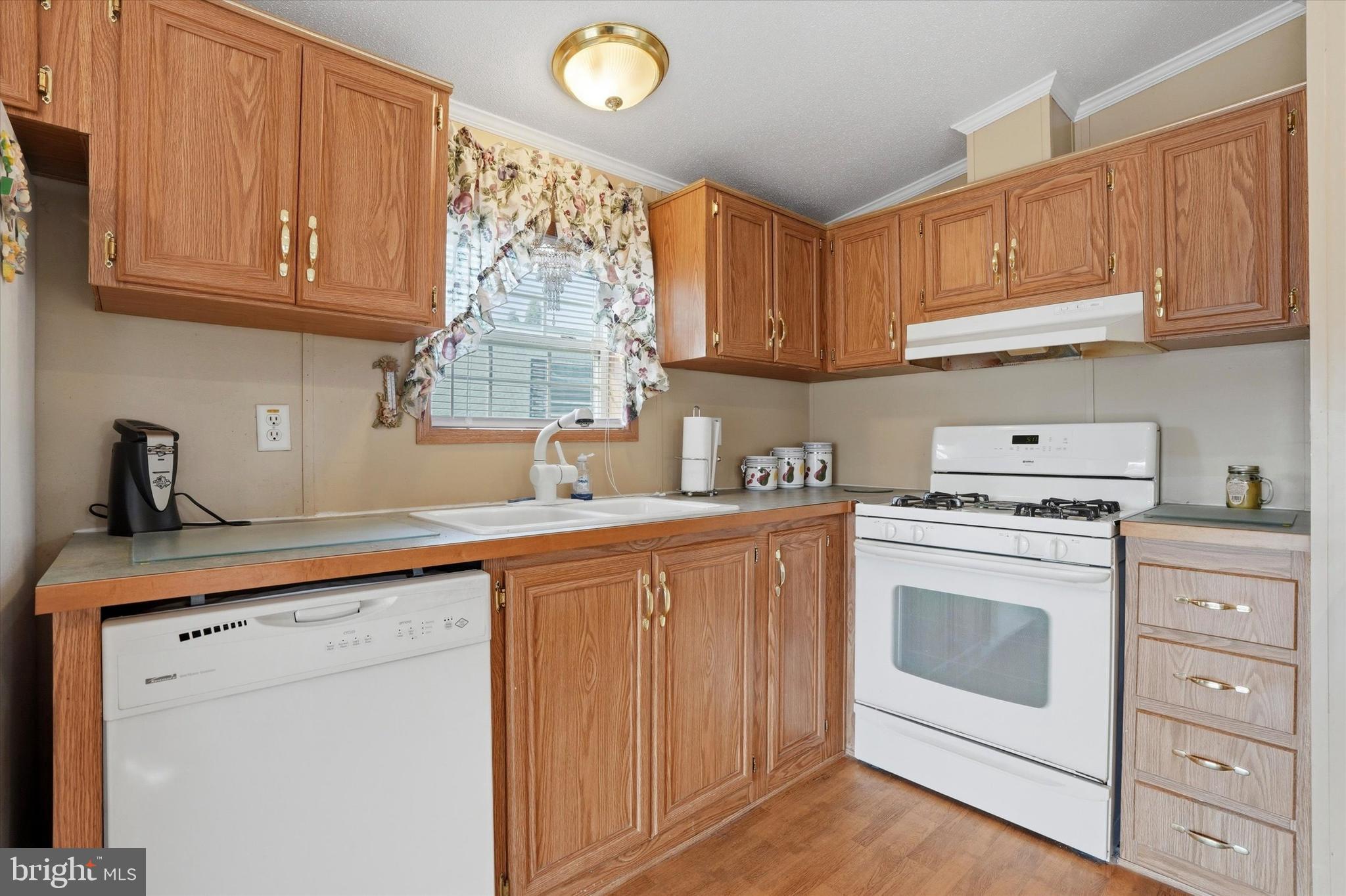 1446 GIBSON ROAD T C-36