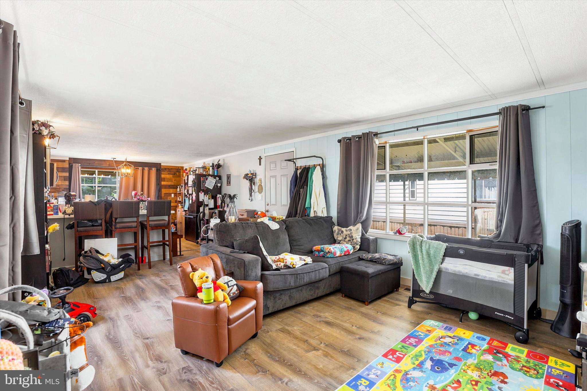 302 WILSON DRIVE