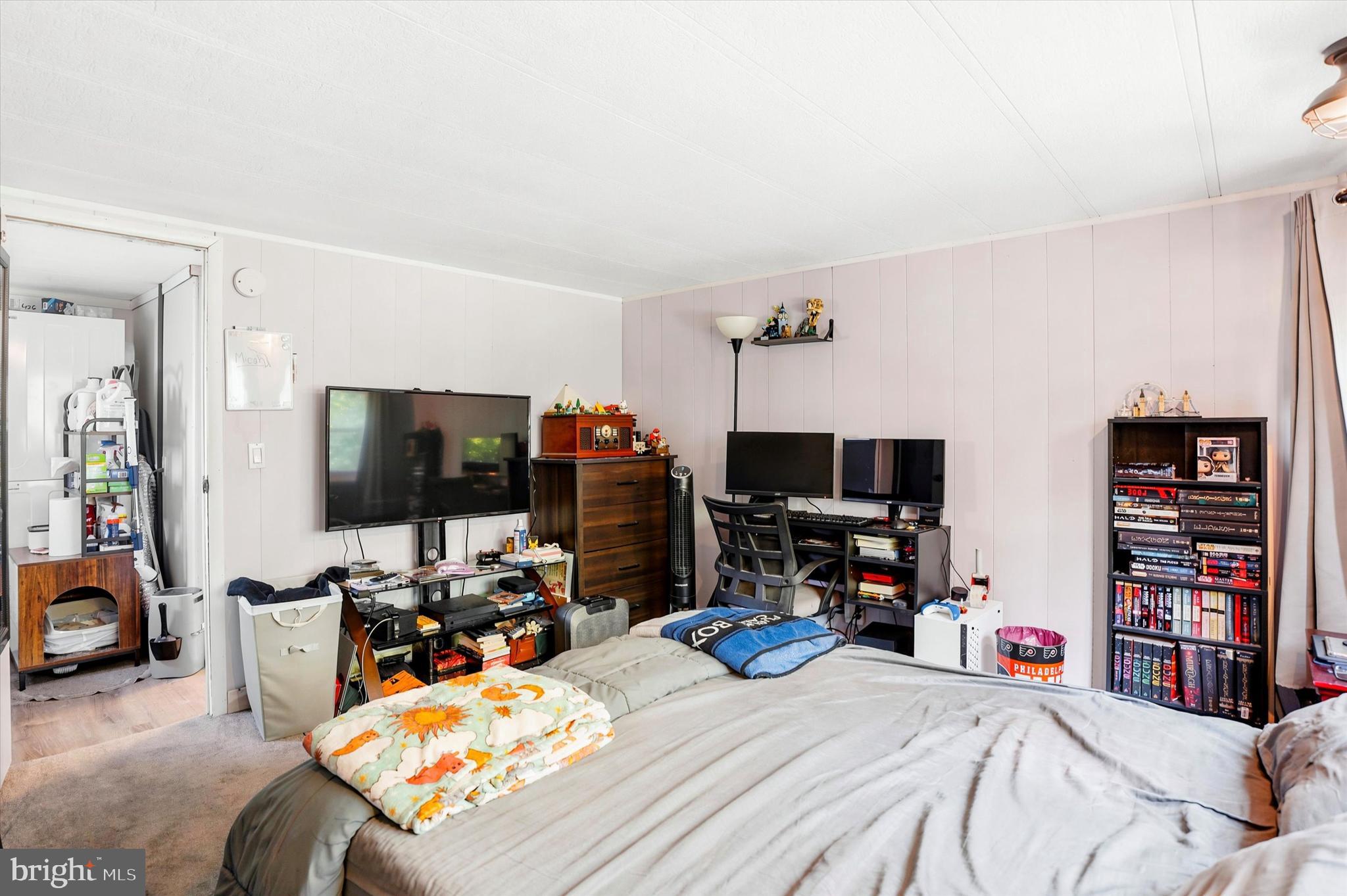 302 WILSON DRIVE