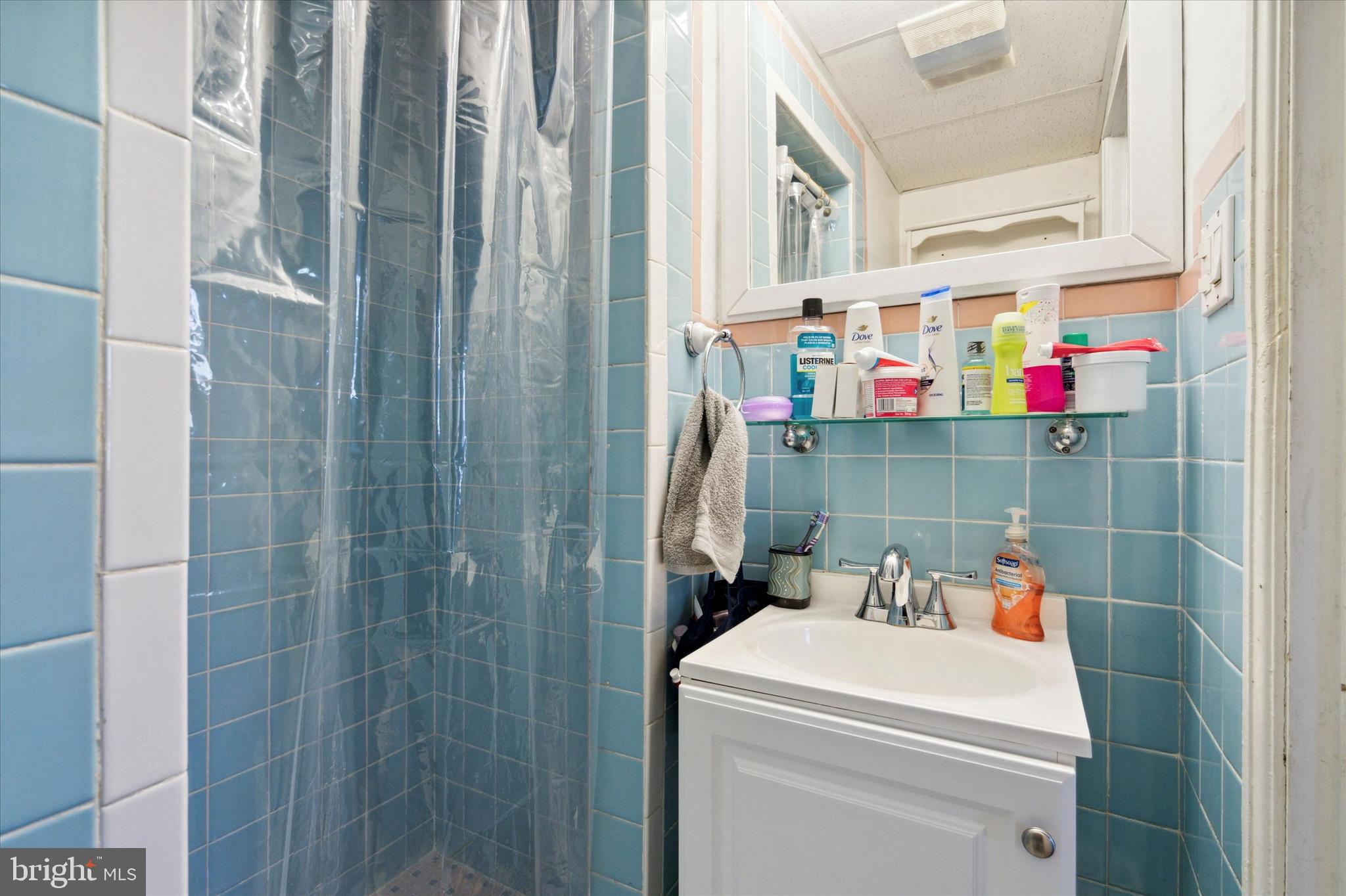 2601 SOUTHAMPTON ROAD