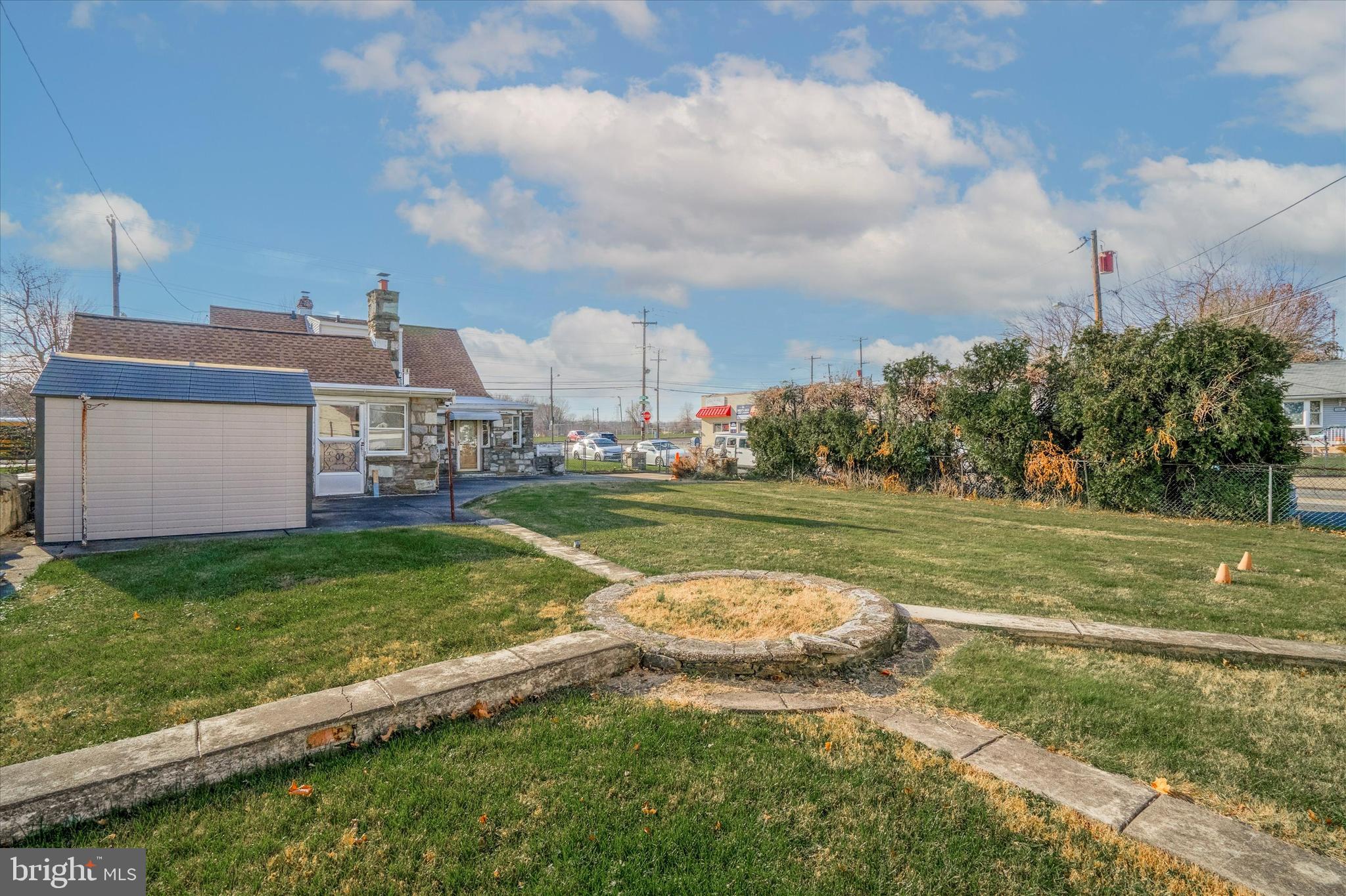 2601 SOUTHAMPTON ROAD