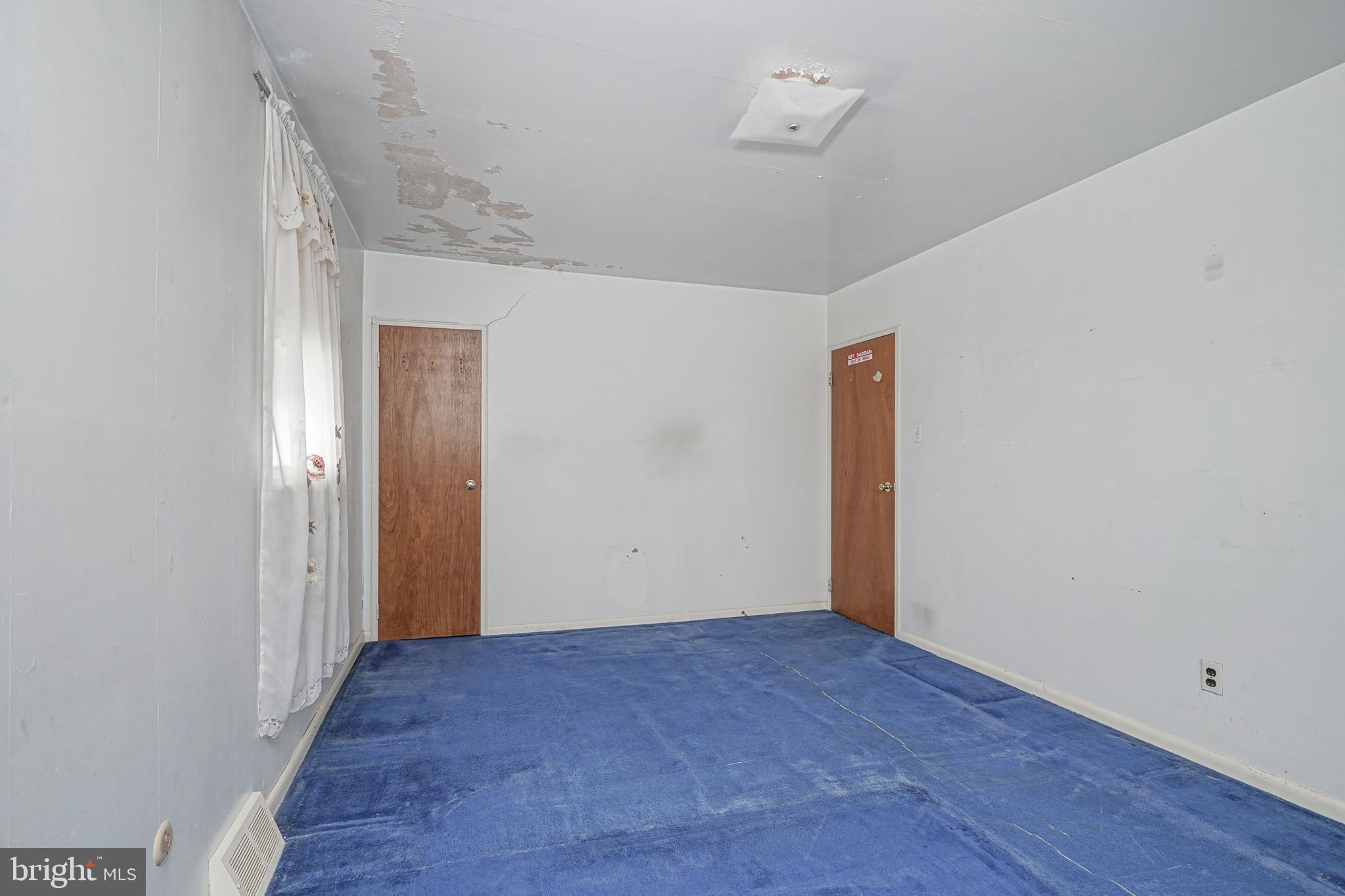 4653 PENNYPACK STREET