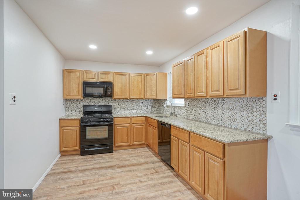 4653 PENNYPACK STREET