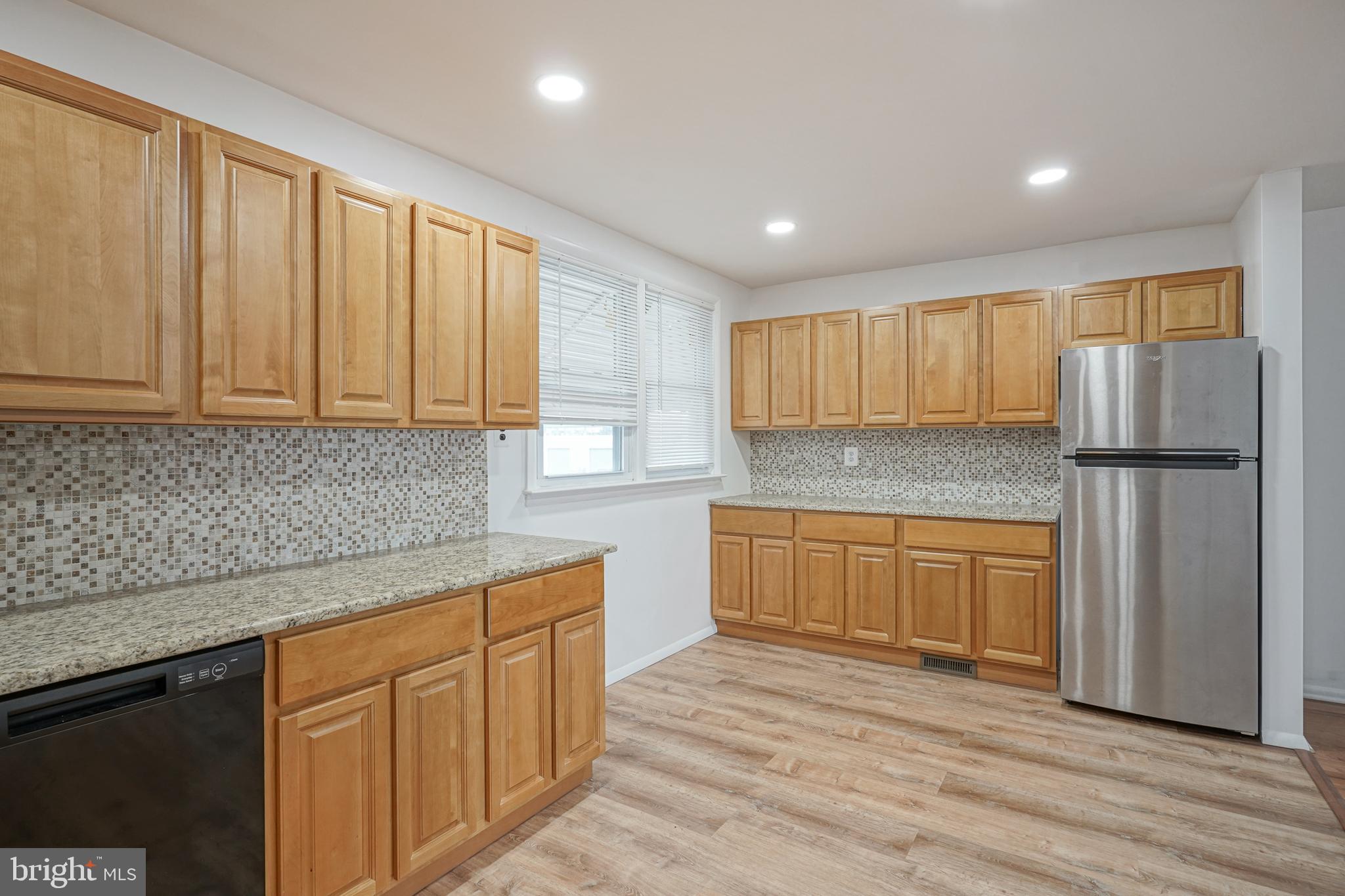 4653 PENNYPACK STREET