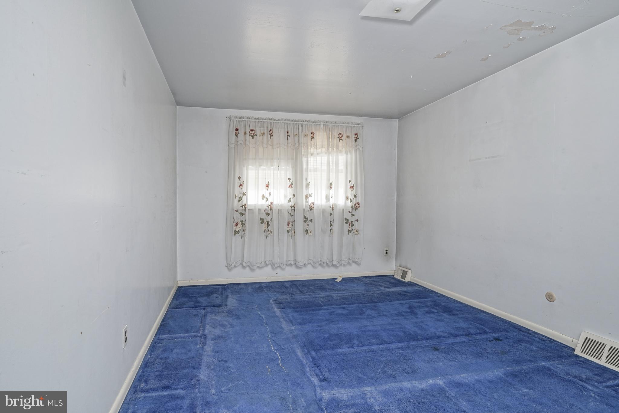 4653 PENNYPACK STREET