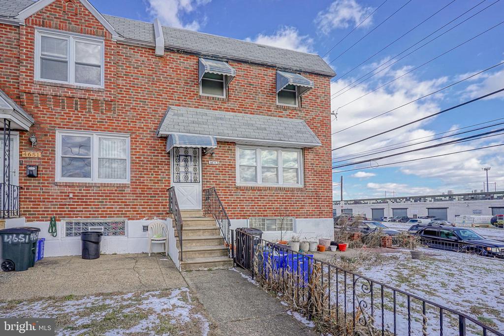 4653 PENNYPACK STREET