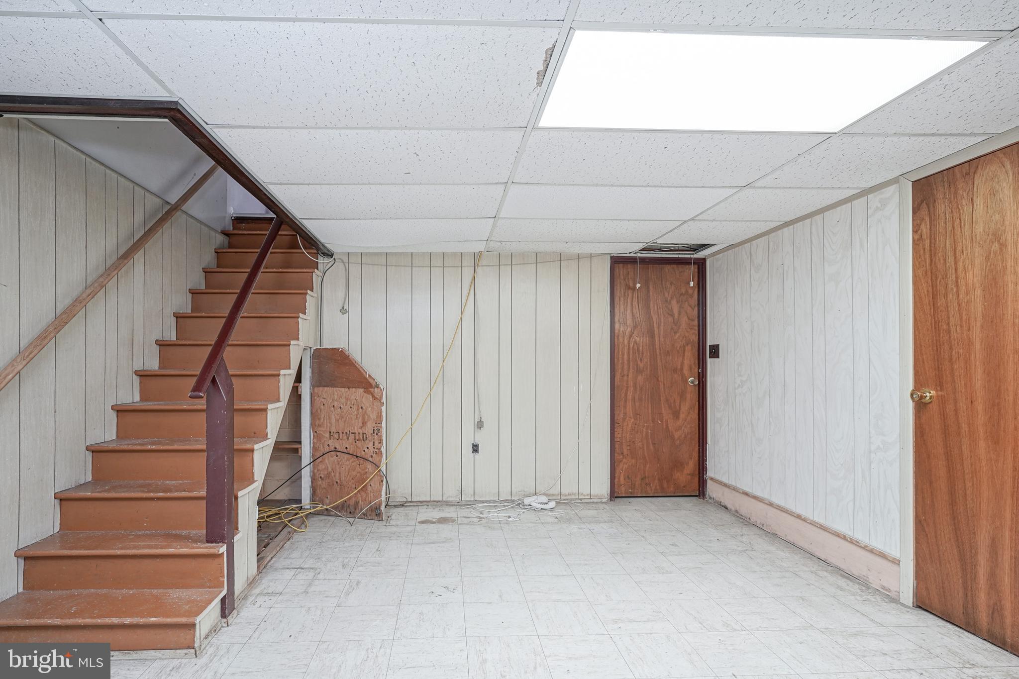 4653 PENNYPACK STREET