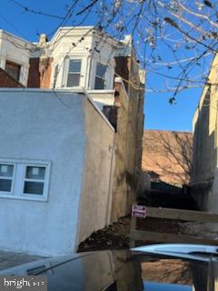 6015 LANSDOWNE AVENUE