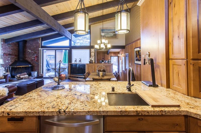 3377 Chateau Rd. #17 Unit: Chateau Sans Nom #17