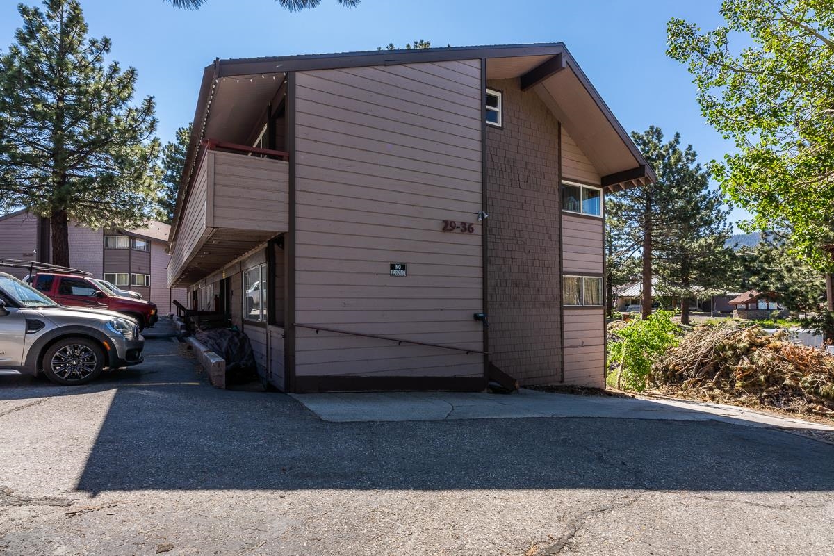 165 Old Mammoth Road #36 Unit: Sierra Manors #36