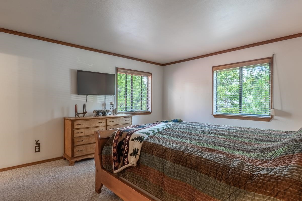 178 Wagon Wheel Road