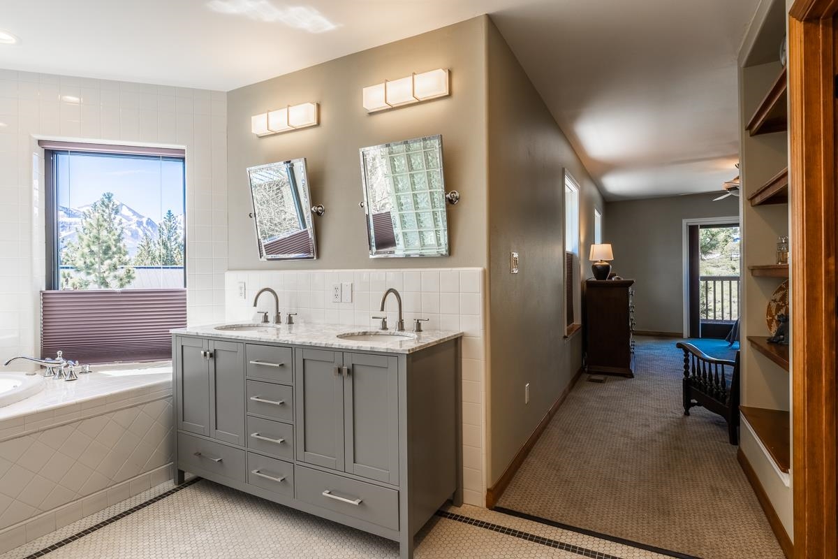 522 Wagon Wheel Road