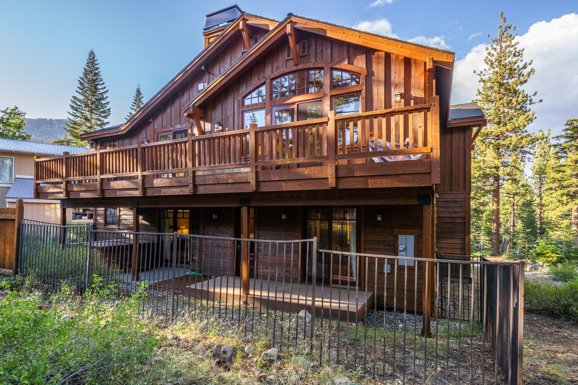 2507 Old Mammoth Road