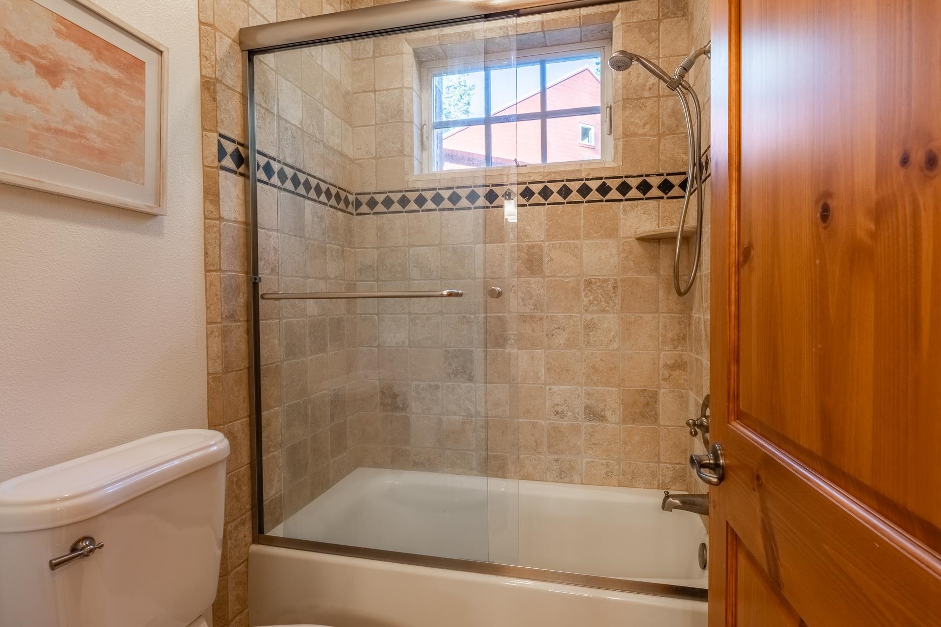 2507 Old Mammoth Road