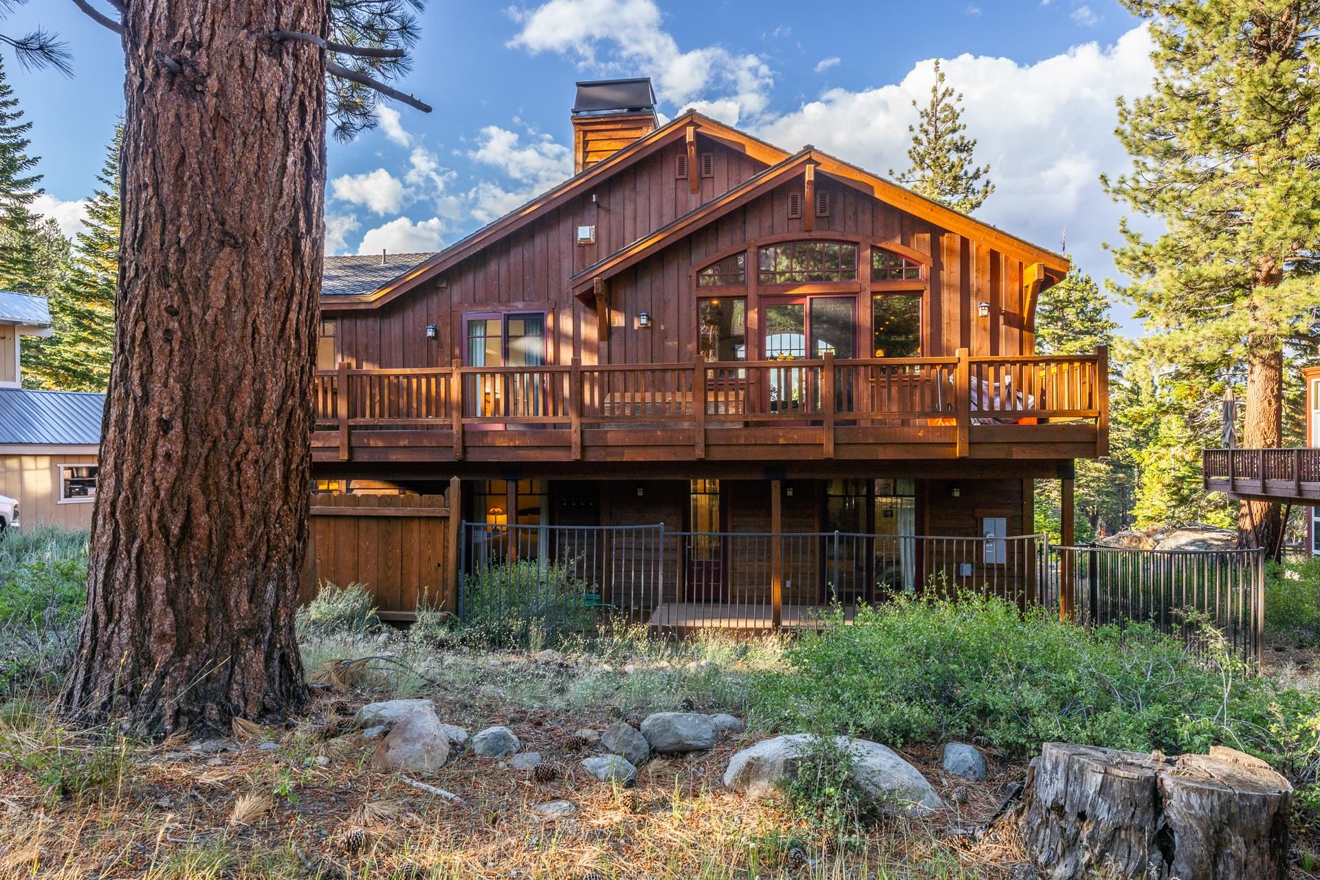 2507 Old Mammoth Road