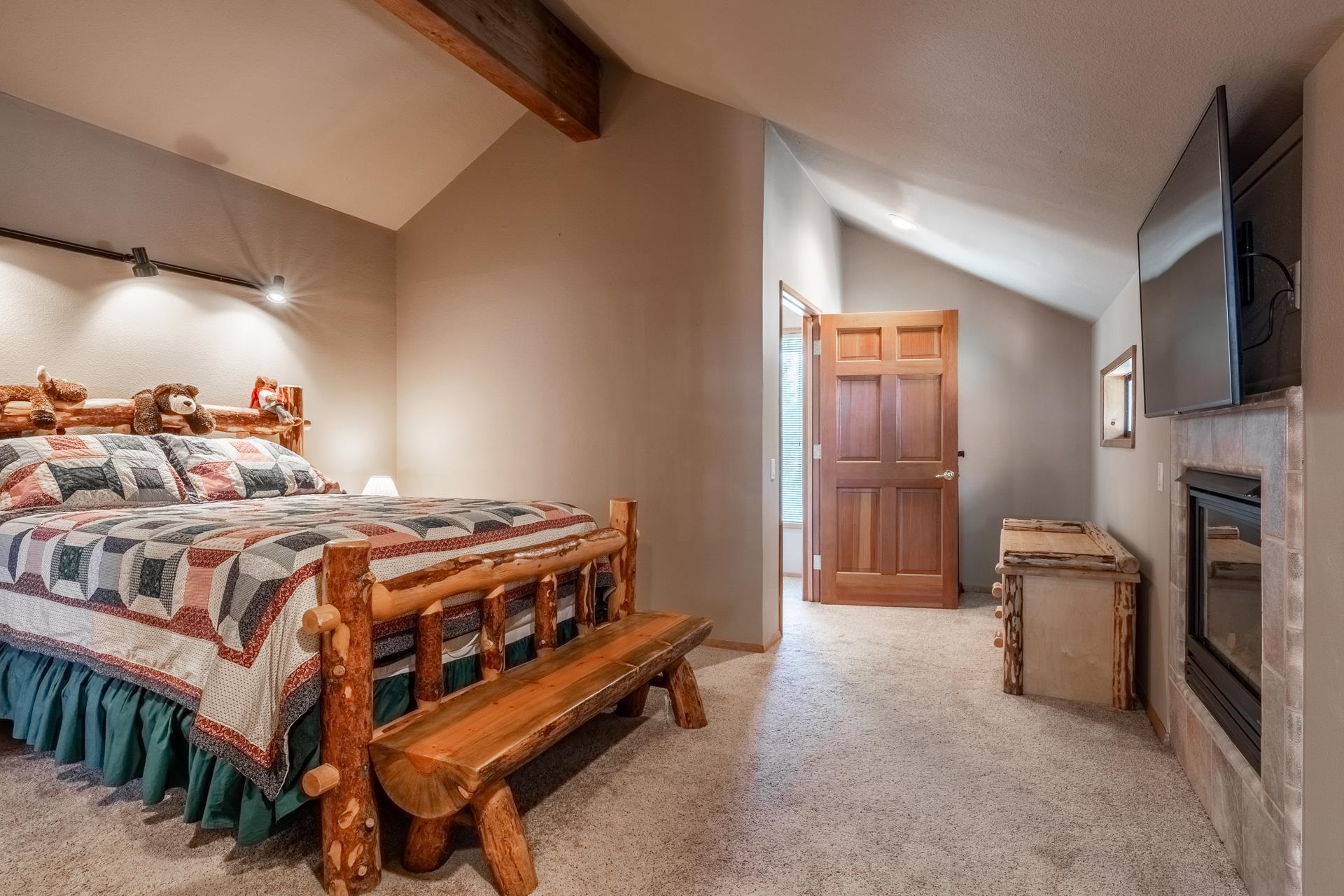 1232 Majestic Pines Unit Mammoth Vista I lot 81